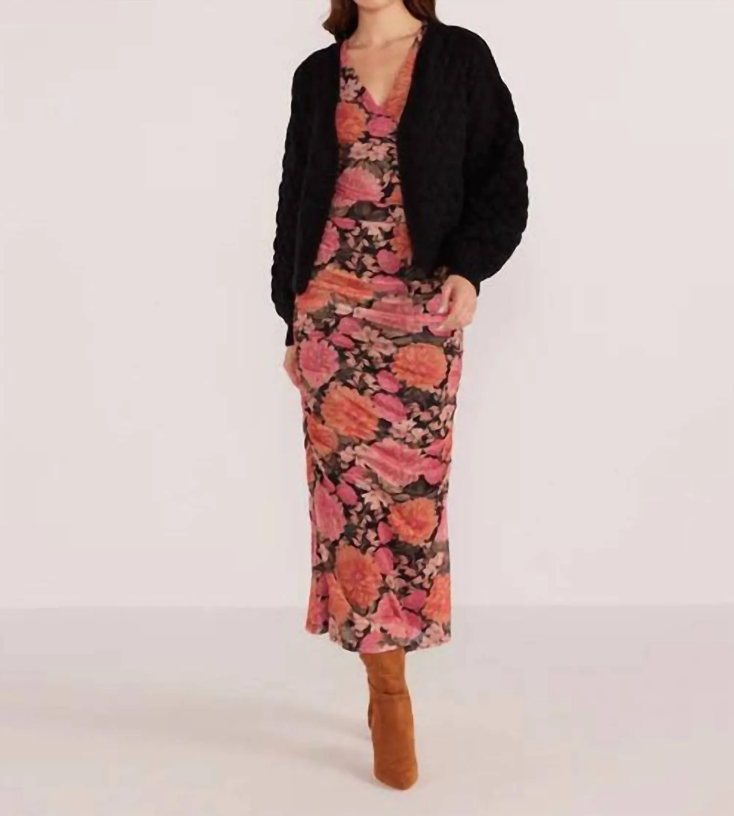 Belladona Chunky Cardigan In Black