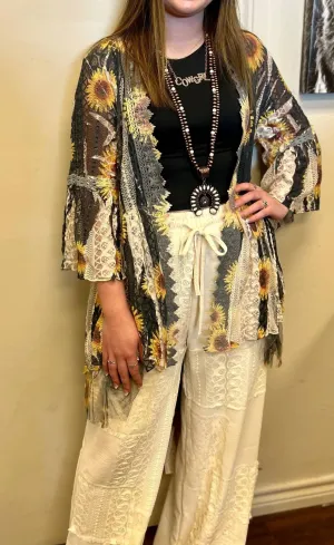 Blowing Sunflower Lace Duster In Multicolor