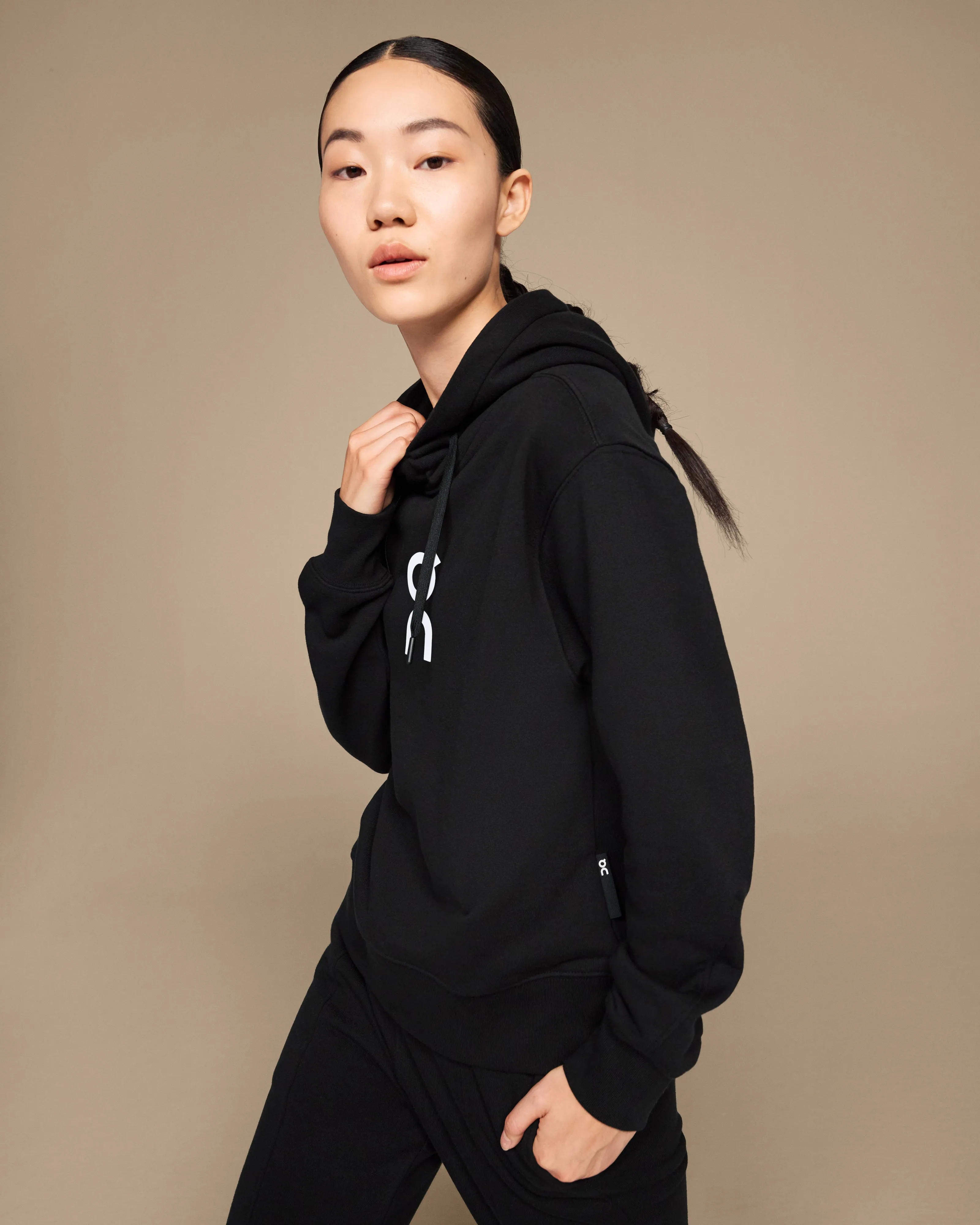 ON Club Hoodie WOMEN (1WE10040553) On