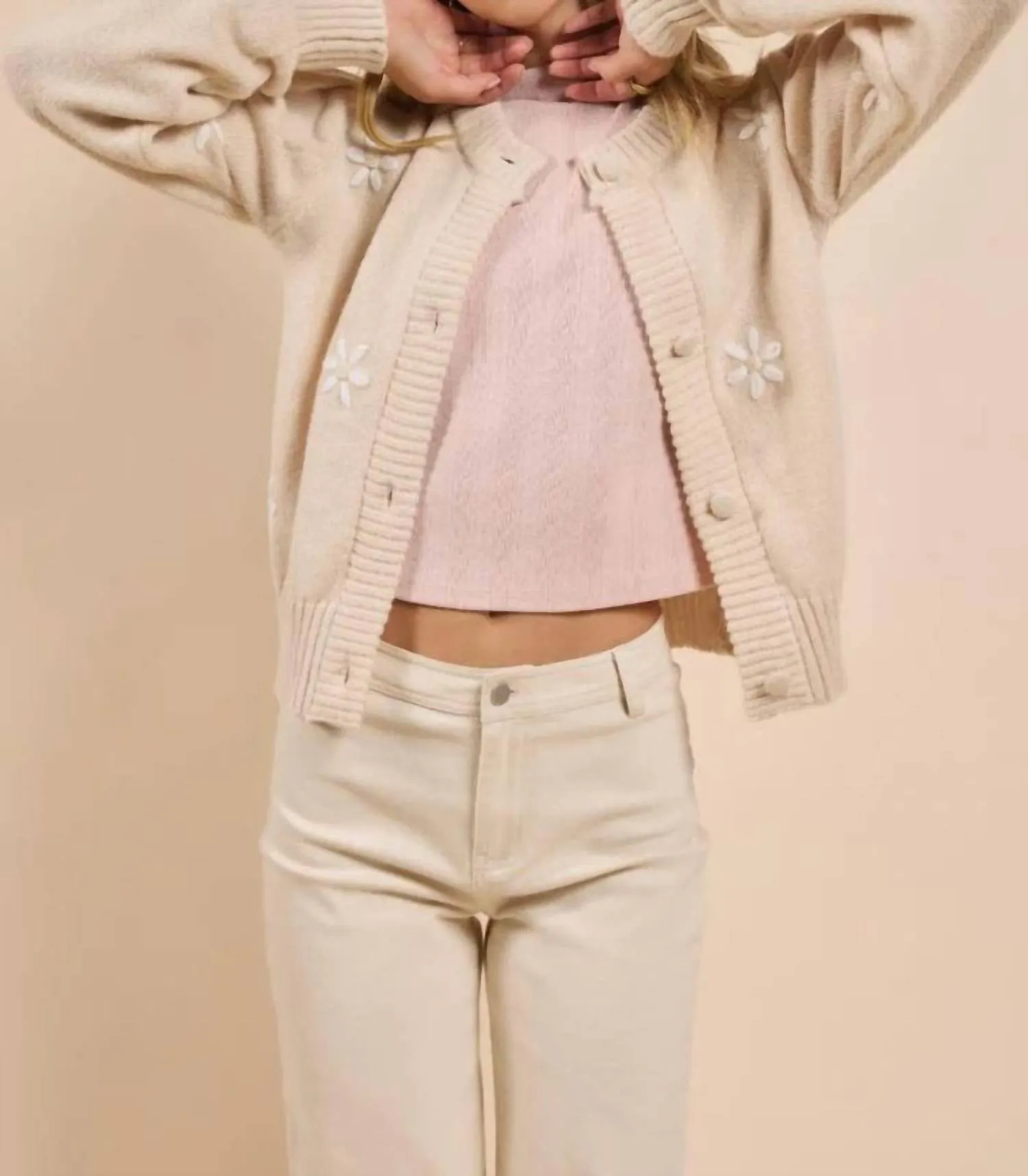 Pretty Daisy Cardigan In Cream