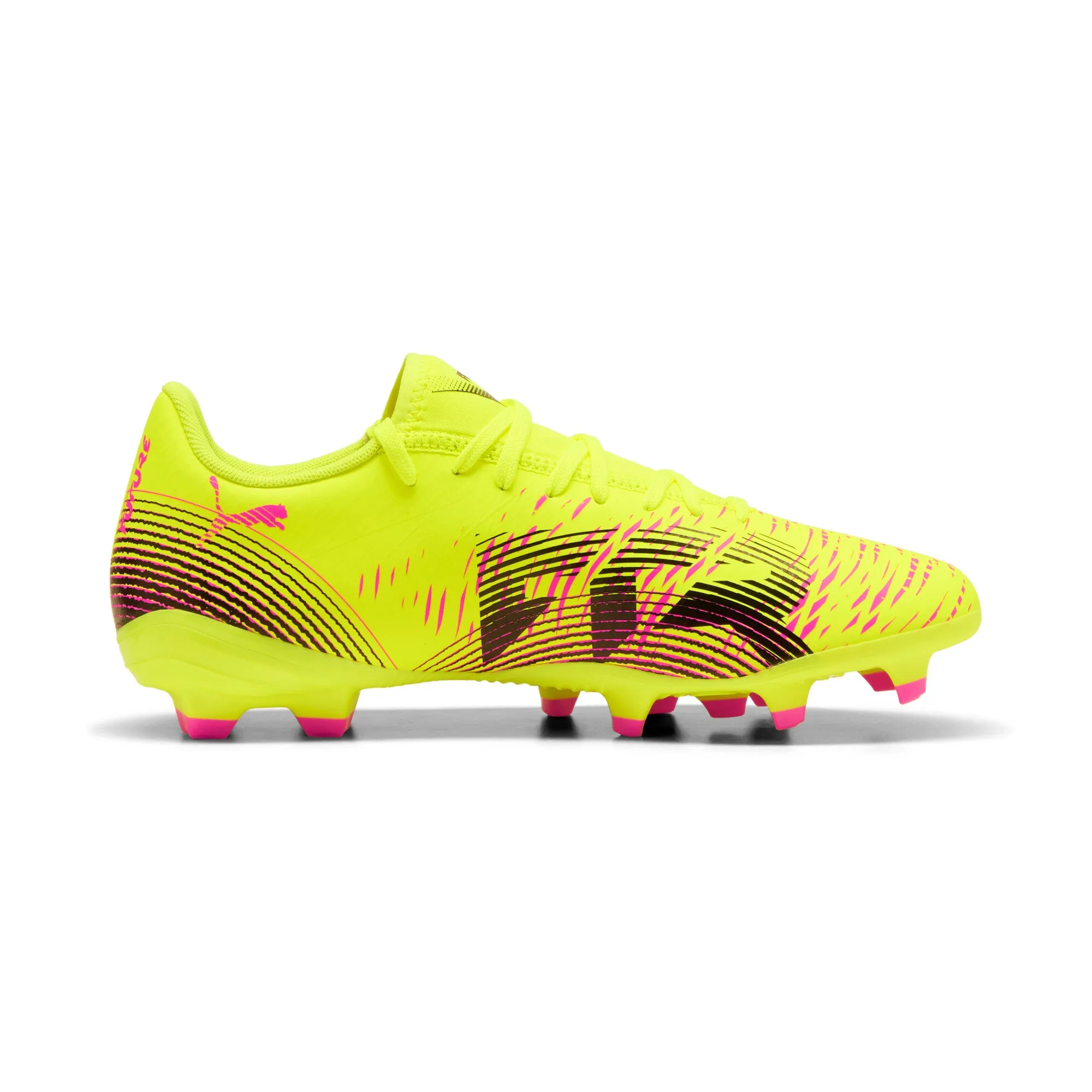 PUMA Women's FUTURE 8 PLAY FG/AG Football Boots Women